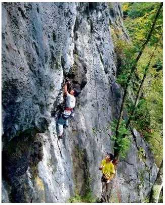 山野井泰史|这个时代最伟大的登山者，20年如一日活在大山里