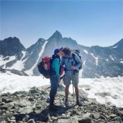 张诺娅-90后中国女孩徒步穿越“横着的珠穆朗玛峰”,140天走4300公里